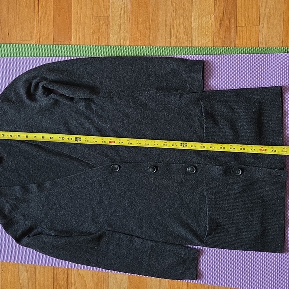 Theory Charcoal Button-Up Cardigan 100% Cashmere - Picture 5 of 6